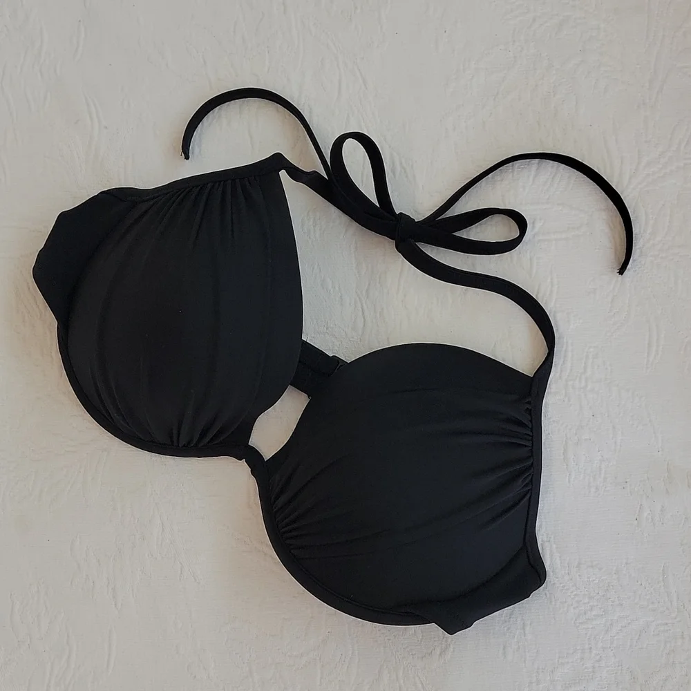 Shade & Shore Bikini Tops 34D - Picture 2 of 10